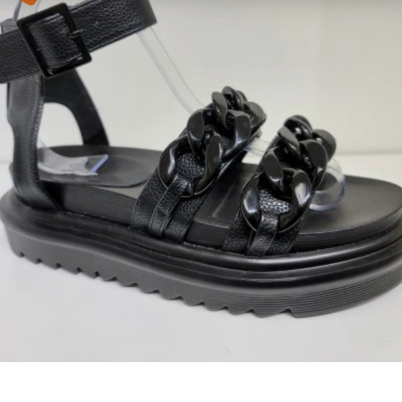 Just In Valentina In Black Sandal - Picture 3 of 3